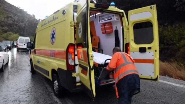 Παλαιό Φάληρο: Στο ψυχιατρείο οδηγήθηκε με εντολή εισαγγελέα ο 48χρονος που σκότωσε τη μητέρα του