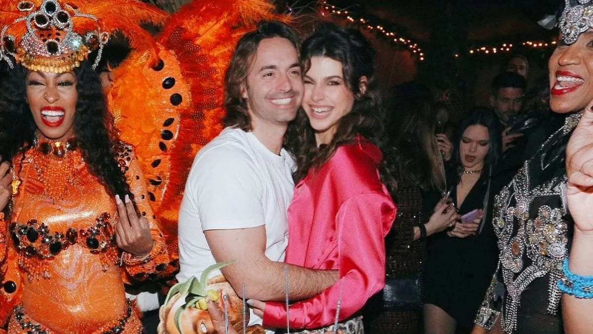 ''Λιώνουν'' ο ένας για τον άλλον - Τα τρυφερά τετ α τετ της Δανάης Παππά με τον Λάμπρο Λάζαρη