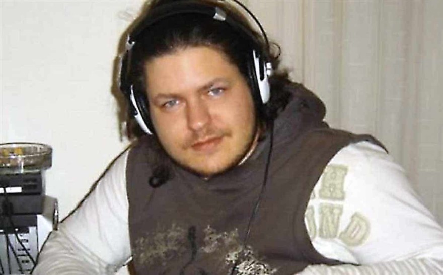 μητροκτονία 