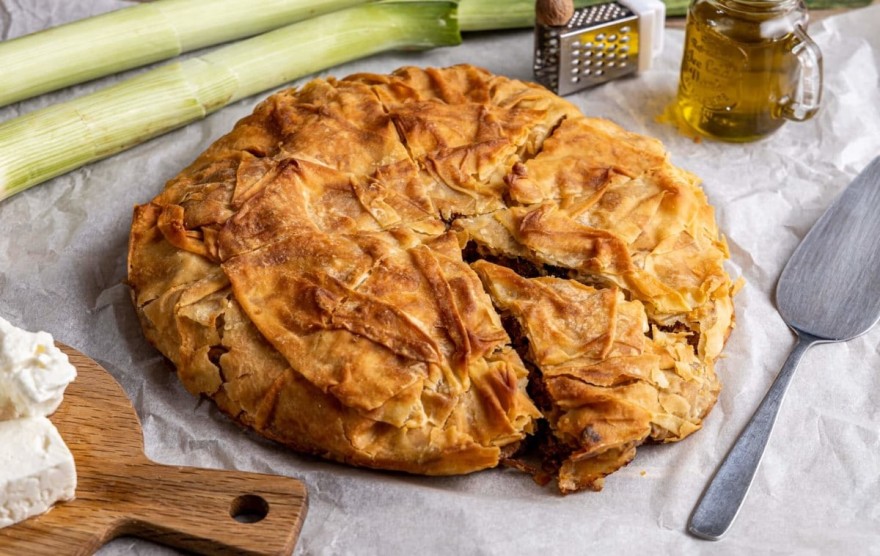 Νόστιμη και εύκολη πρασόπιτα από την Αργυρώ Μπαρμπαρίγου