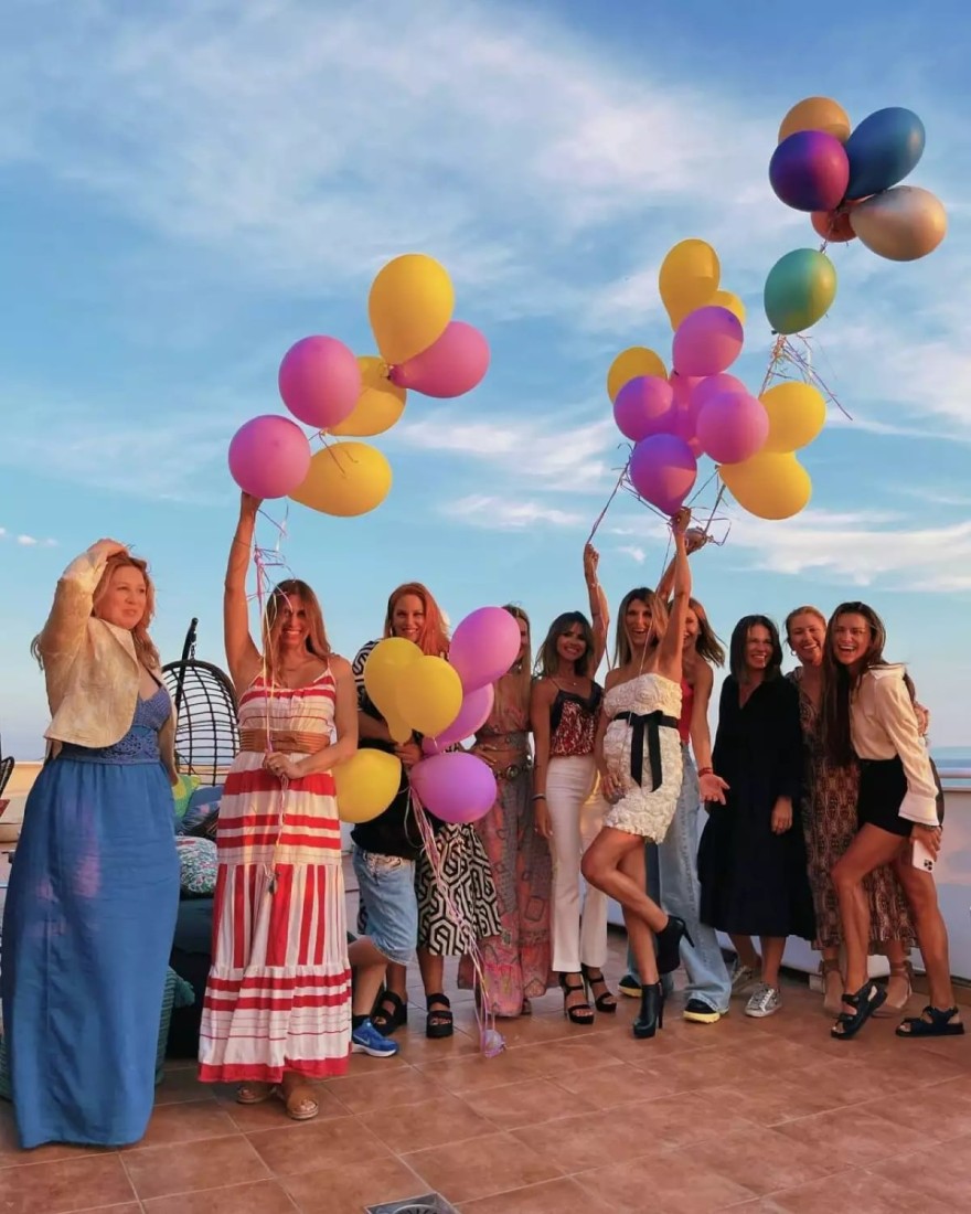 Φωτογραφίες από το baby shower της Ρούλας Στααματοπούλου