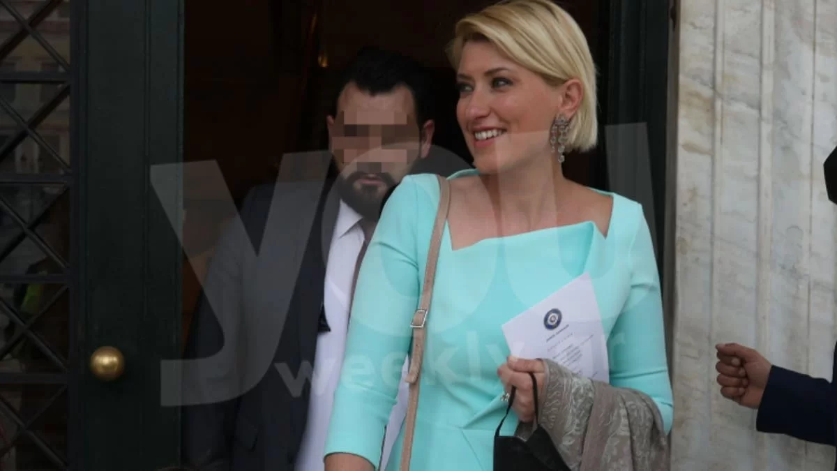 Έχει γίνει ολόκληρος άντρας - Η τρυφερή φωτογραφία της Σίας Κοσιώνη με τον γιο της Δημοσθένη