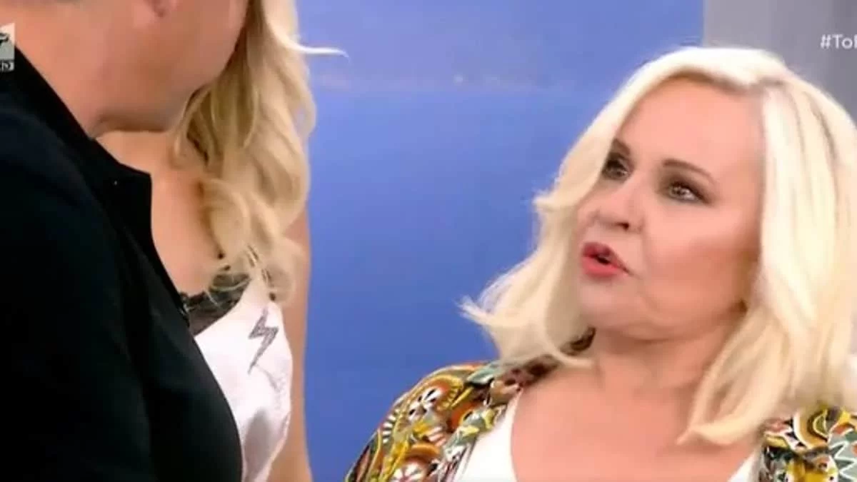 «Εσείς έχετε επανασυνδεθεί;» - "Κάγκελο" ο Λιάγκας και η Σκορδά με την ερώτηση της Αργυράκη