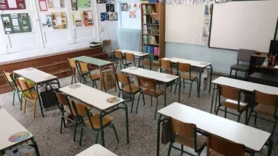 Σχολεία: Οριστικό τέλος στην υποχρεωτική χρήση μάσκας - Ποιοι θα πρέπει να την φορούν υποχρεωτικά