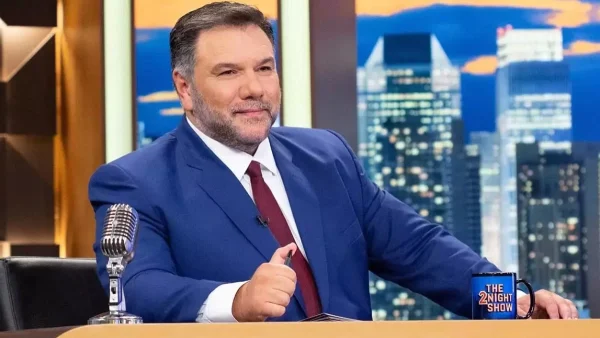 The 2night show: Οι αποψινοί 16/5 καλεσμένοι του Γρηγόρη Αρναούτογλου