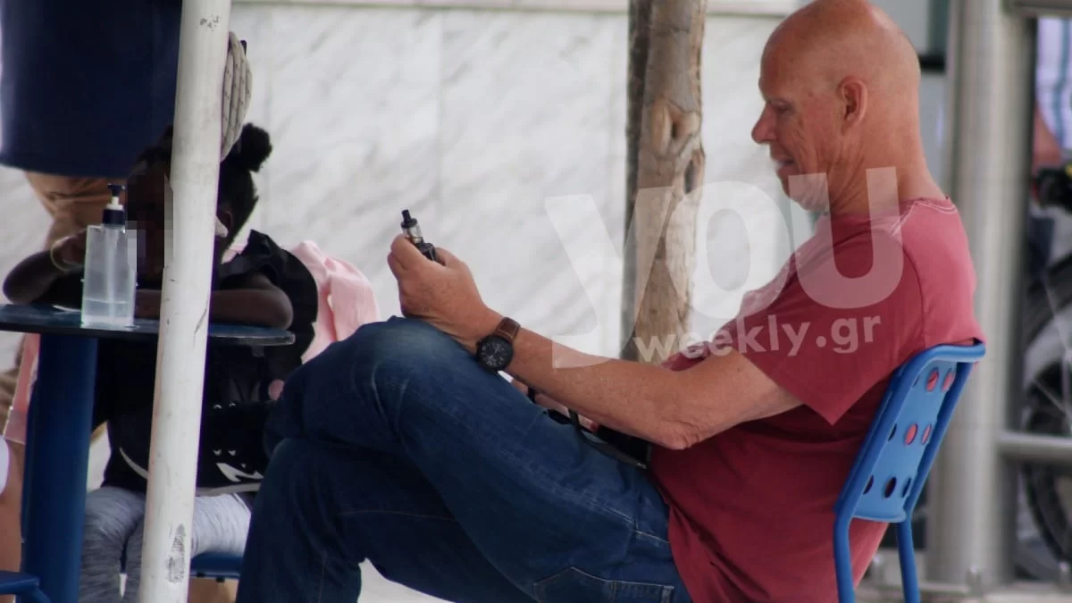 Παντού μαζί - Τρυφερές στιγμές για τον Καλημέρη και τη μικρή Έιντα σε μια βόλτα για δύο