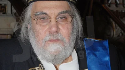 Βαγγέλης Παπαθανασίου: Συγκινεί το τελευταίο "αντίο"  της ανιψιάς του, Ελένης