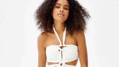 3 hot φορέματα από το Bershka, από 12,99 €