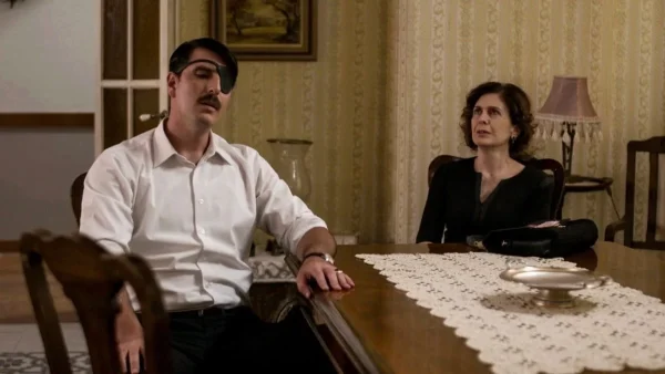 Άγριες Μέλισσες - αποκλειστικό: Η τελευταία σκηνή πριν παιχτεί στην τηλεόραση