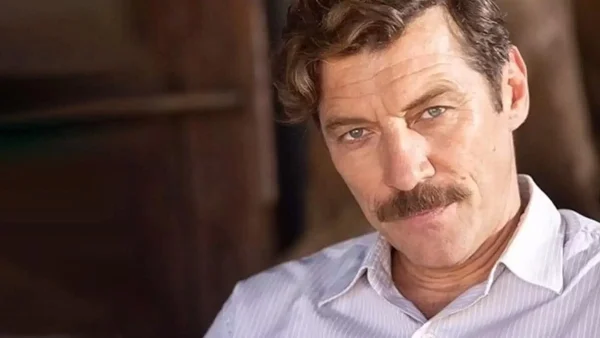 «Καλή μας αρχή» - Η πρώτη φωτογραφία του Γιάννη Στάνκογλου από τα γυρίσματα του Νησιού 2