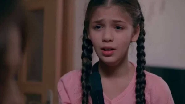 Σοκ στην Elif - Κρατάει όπλο και τραυματίζει τον ώμο του ο....