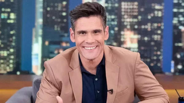 «Για την Ελένη έφυγα από τον ΑΝΤ1...» - Ο Δημήτρης Ουγγαρέζος αποθέωσε την Μενεγάκη