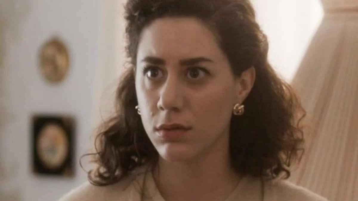 Άγριες Μέλισσες: Η Πηνελόπη καταρρακώνεται! Αποφασίζει να...