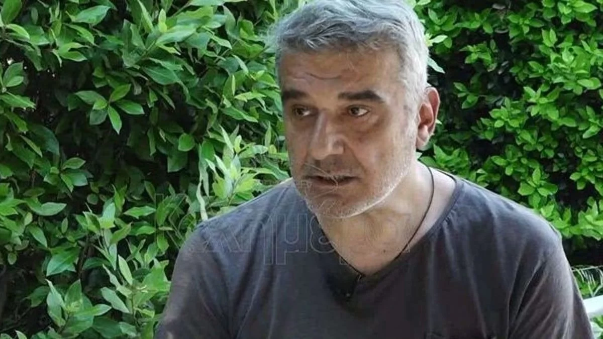 «Γονάτισα και παρακάλεσα τον Χριστό να έρθει...» - Ο Κώστας Αποστολάκης εξομολογείται για όσα έχει περάσει