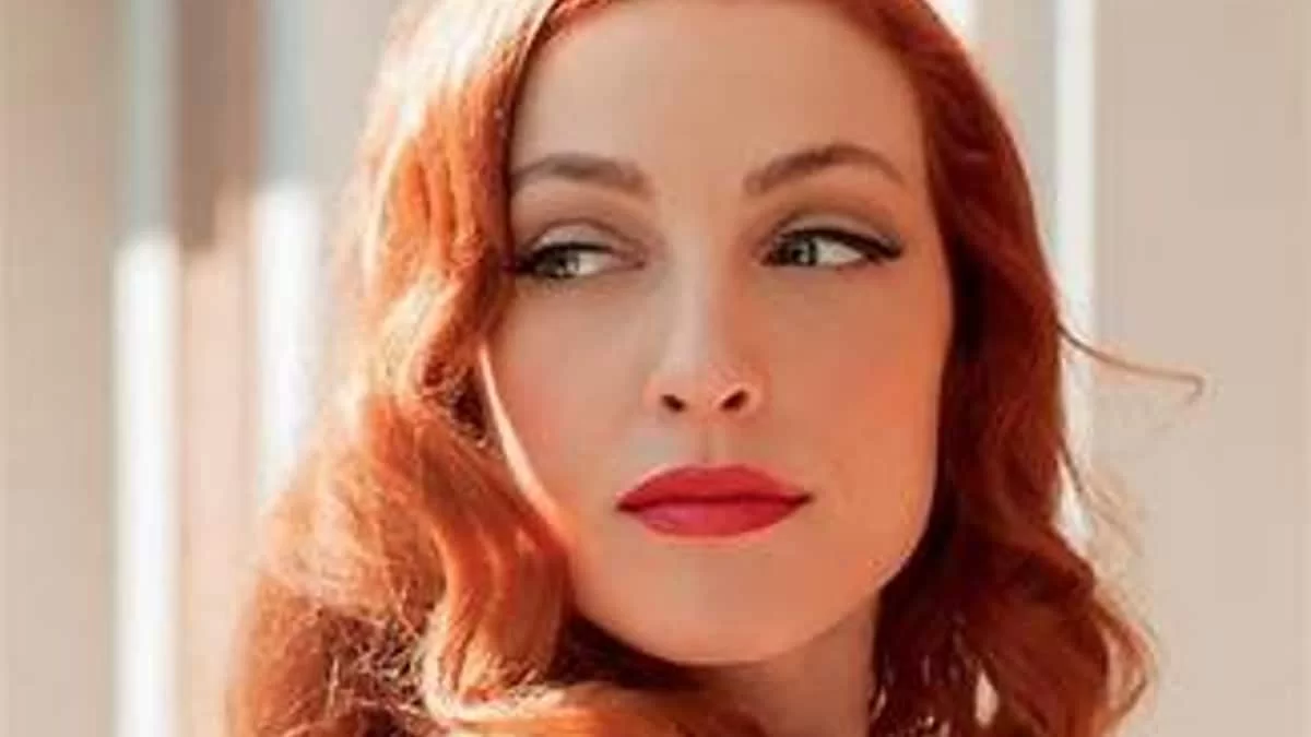 Το αγοράκι της μεγάλωσε - Η φωτογραφία της Βανέσας Αδαμοπούλου με το γιο της αγκαλιά