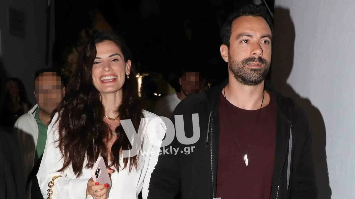 Χριστίνα Μπόμπα - Σάκης Τανιμανίδης: Βραδινή έξοδος στα σοκάκια της Μυκόνου