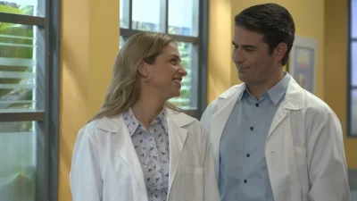 Τρία Μίλια: Ο Μιχάλης έτοιμος να ανακοινώσει στην Ελένη τον χωρισμό του