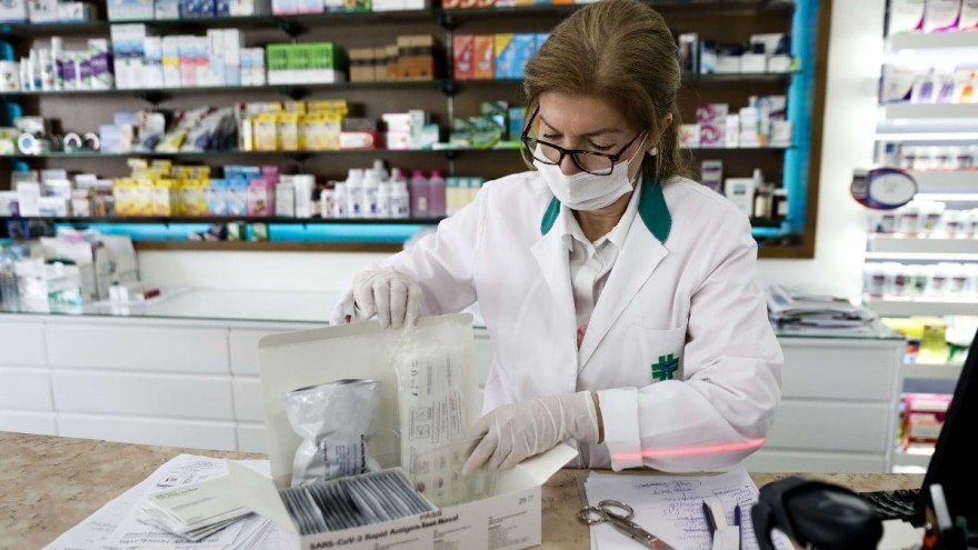 Κορωνοϊός κρούσματα