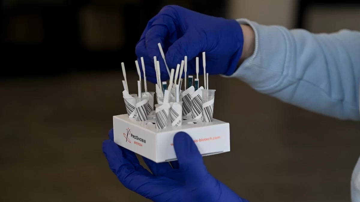 Κορωνοϊός: Ανησυχία με τα σημερινά 12/6 κρούσματα στη χώρα μας