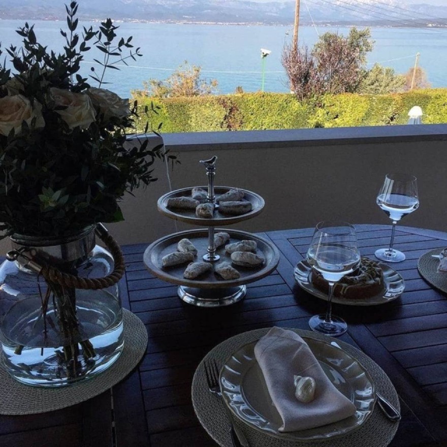 Τατιάνα Στεφανίδου Νίκος Ευαγγελάτος σπίτι