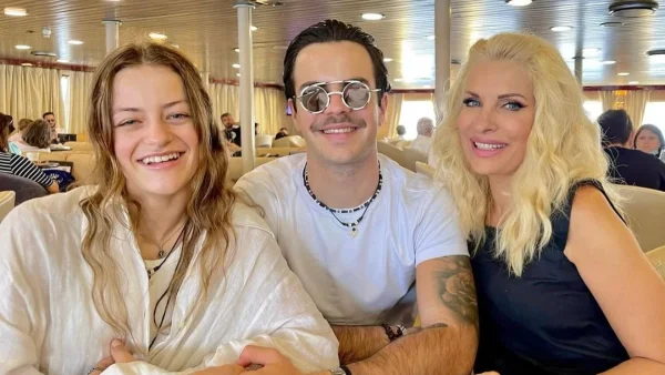 Ελένη Μενεγάκη: Το πανάκριβο δώρο που έδωσε στην σύντροφο του Άγγελου Λάτσιου, Γαία Μερκούρη