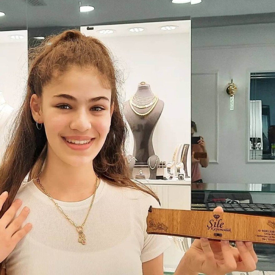 Elif πως είναι σήμερα