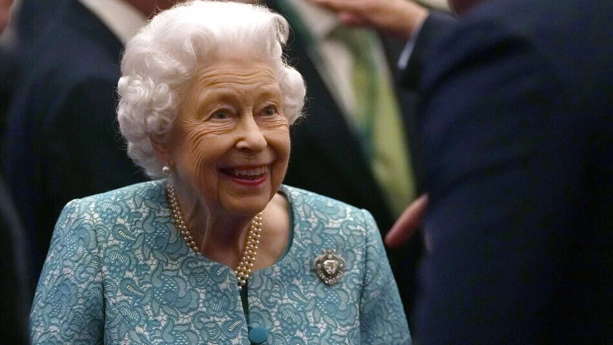 ''Απίστευτο'' μουρμούραγε: H μεγάλη συγκίνηση που έζησε η βασίλισσα Ελισάβετ