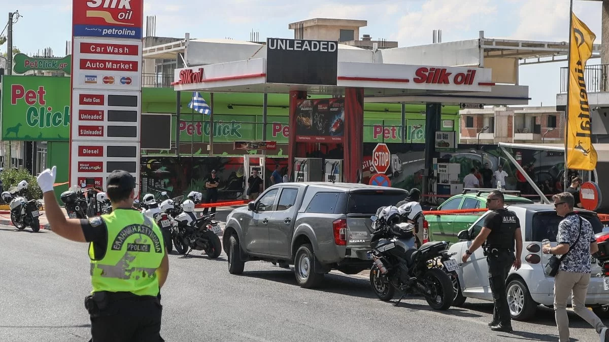 Δολοφονία Γέρακα: Συγκλονίζουν οι πρώτες μαρτυρίες για το άγριο φονικό σε βενζινάδικο της περιοχής