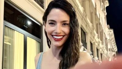 Κάνει τον γύρο του διαδικτύου - Σούσουρο με την νέα ημίγυμνη φωτογραφία της Ηλιάνας Παπαγεωργίου