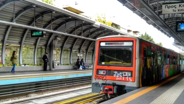 Συναγερμός στον ΗΣΑΠ το πρωί της Πέμπτης (2/6) - Άνδρας έπεσε στις γραμμές