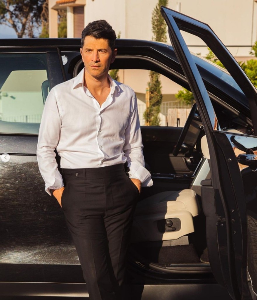 Ρουβάς - Land Rover