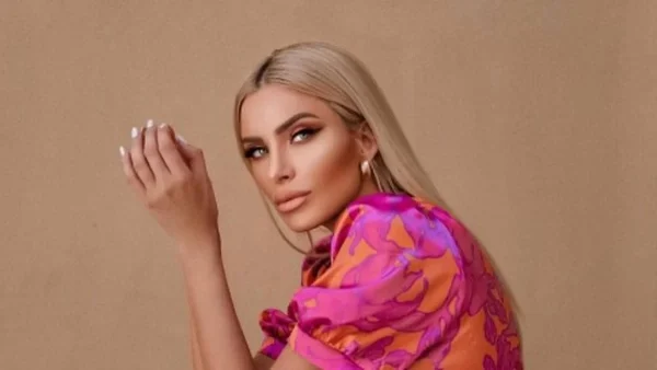 «Ό,τι κι αν έχω κάνει το χρωστάω σ’ εσένα» - Η συγκινητική ανάρτηση της Καινούργιου για τη γιορτή του πατέρα