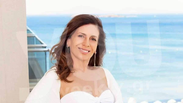 Βάζει κάτω 20αρες - Αποκλειστικές φωτογραφίες της Κατερίνας Διδασκάλου με μπικίνι στα 61 της χρόνια