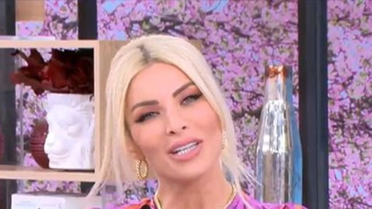 «Αυτό είναι το παιδάκι μου...» - Η αποκάλυψη της Καινούργιου μετά τον χωρισμό από τον Φίλιππο Τσαγκρίδη