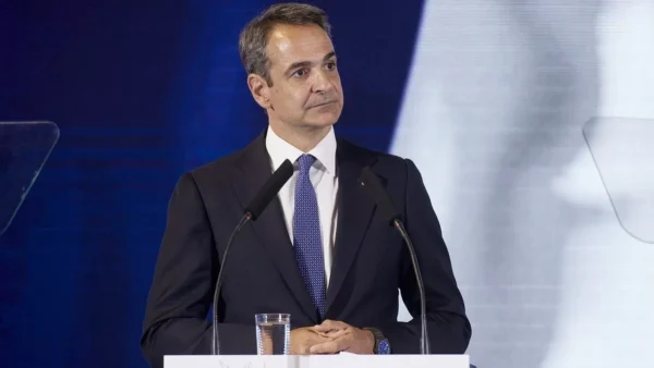 Fuel Pass: Έως 100 ευρώ - Τα νέα ποσά που ανακοίνωσε ο Κυριάκος Μητσοτάκης