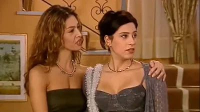 Κωνσταντίνου και Ελένης: Μητέρα δυο παιδιών και κούκλα - Τι κάνει σήμερα η σύντροφος της Μαρίνας