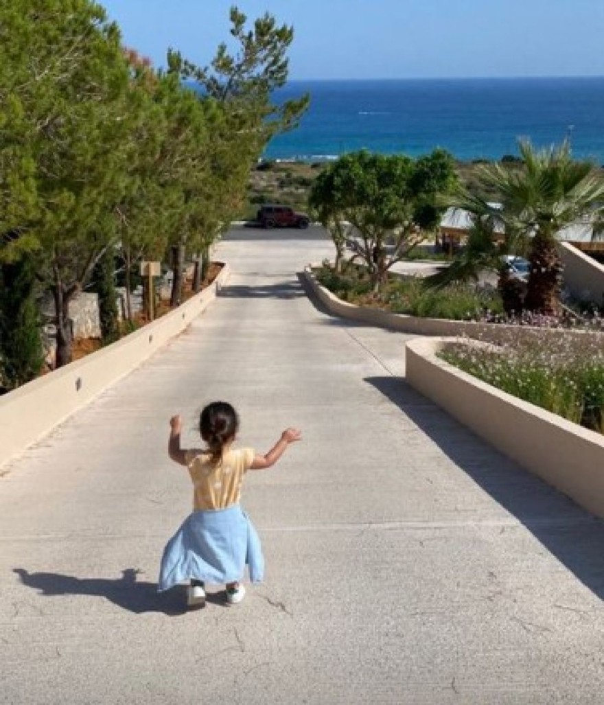 Η κόρη της Νικολέττας Ράλλη