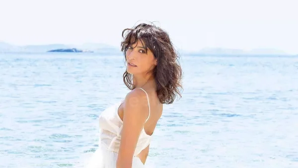 "Ήμουν 18 χρονών όταν..." - Το παρελθόν που κρύβει πίσω από το χαμόγελό της η Αντιγόνη Κουλουκάκου