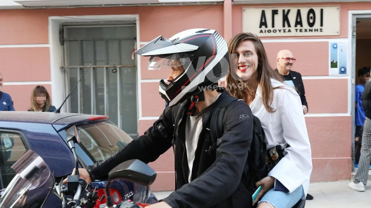 Αυγουστίδης - Κρασσά: Η πρώτη κοινή εμφάνιση, με casual look μετά το γάμο