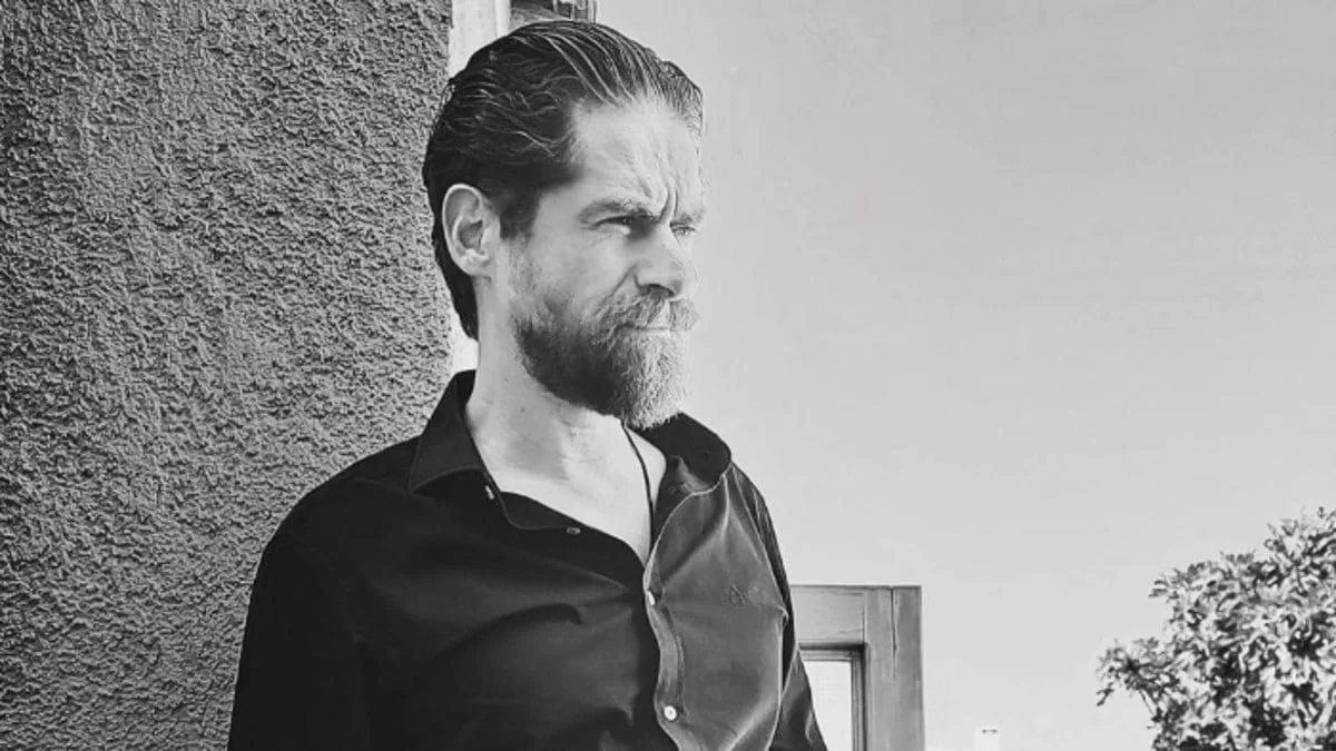 Έχει μπει στο ''πετσί'' του ρόλου - Η συγκινητική ανάρτηση του Δημήτρη  Λάλου για την Κρήτη