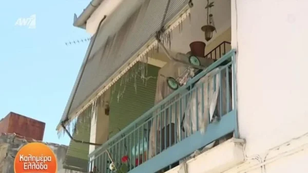 Λάρισα: «Μιλά τη δική της γλώσσα και...» - Εξελίξεις με τη γυναίκα που ήταν κλεισμένη στο σπίτι 42 χρόνια