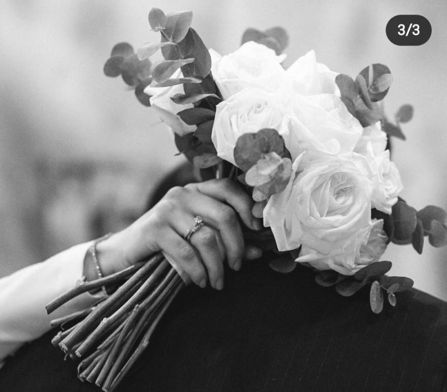 Η ανθοδέσμη του ζευγαριού