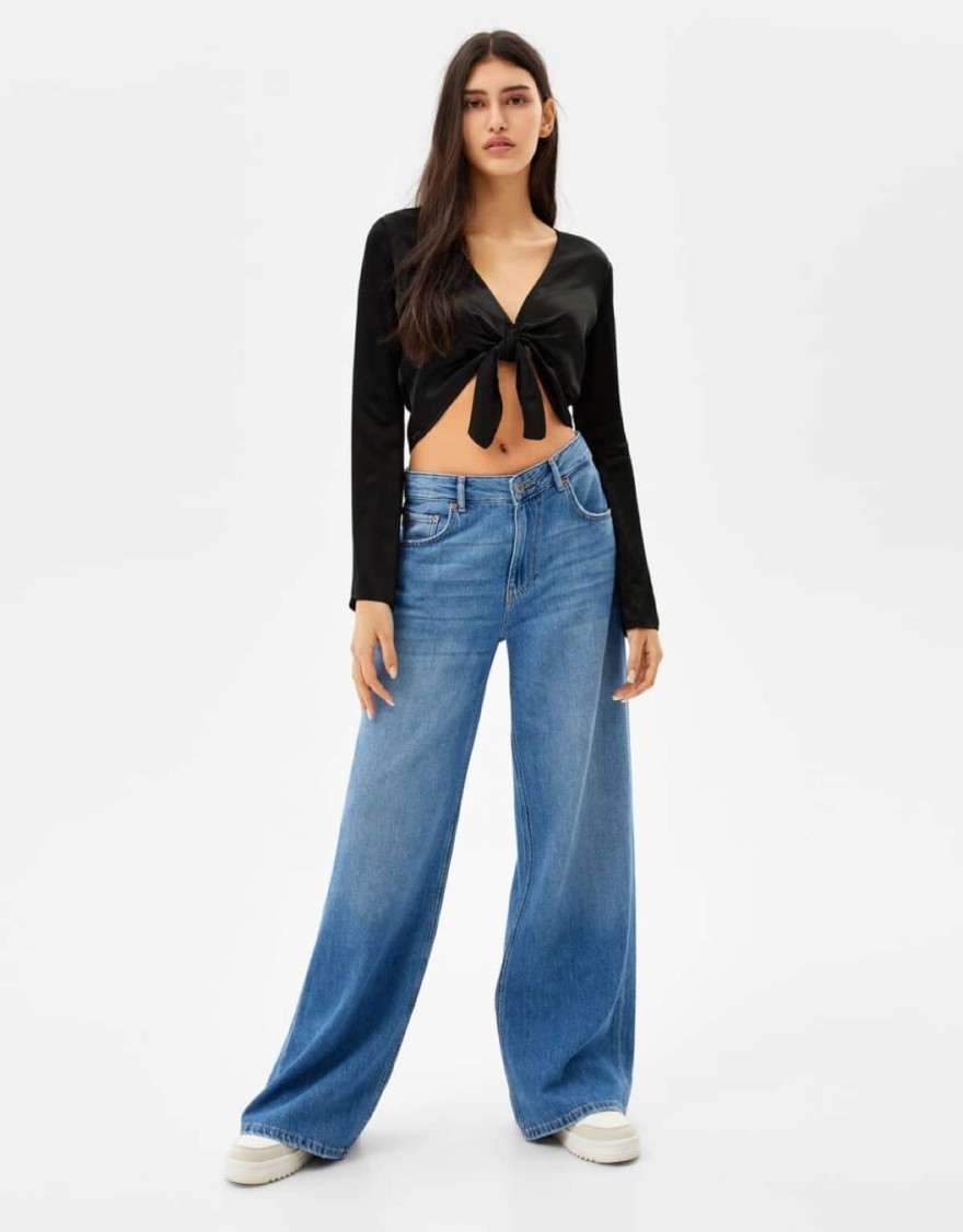 Μαύρο πουκάμισο από τα Bershka