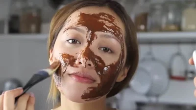 Για να μην ξανά αγοράσεις του εμπορίου: Θαυματουργή μάσκα με κανέλα και μέλι - Έτοιμη σε 2 λεπτά και σούπερ οικονομική