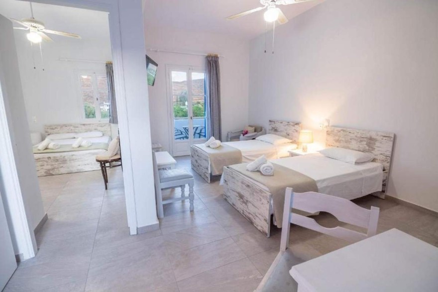 Κύθνος τουρίστες