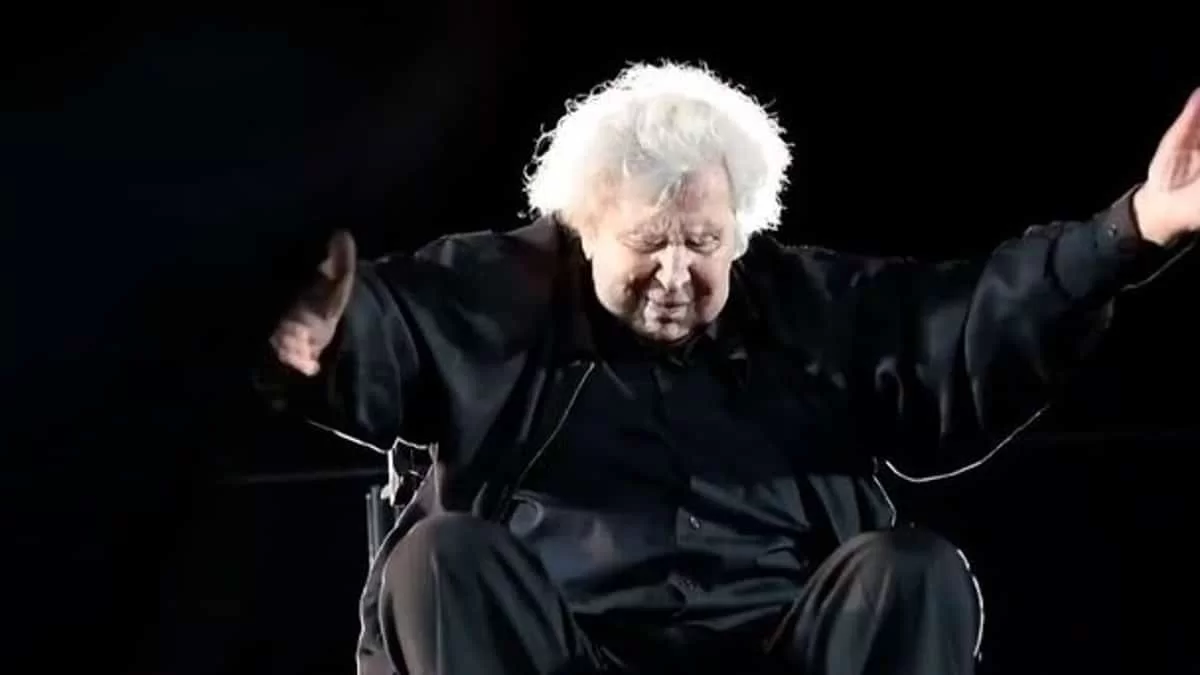 "Αφήνουν" στο δρόμο συνεργάτιδα του Μίκη Θεοδωράκη για χρέη - Μεγαλώνει μόνη τον γιο της που βρίσκεται στο φάσμα του αυτισμού