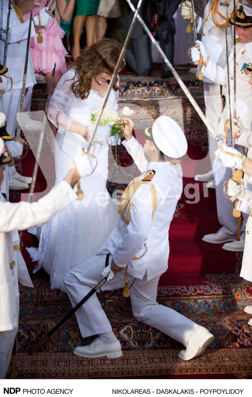 γάμος Δέσποινας Μοιραράκη Γιάννη Κοντούρης αποκλειστικές φωτογραφίες