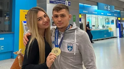 Στιγμές ευτυχίας για τον Γιώργο Πιλίδη και την σύντροφό του μετά το ξέσπασμά του στην εκπομπή «Τι λες τώρα»