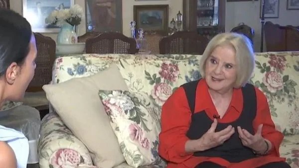 «Δυο γέροι τώρα, είναι και αηδιαστικό να...» - "Κόλαφος" η Ελένη Πιτσούλη για τη συμμετοχή της στον Πλάτανο