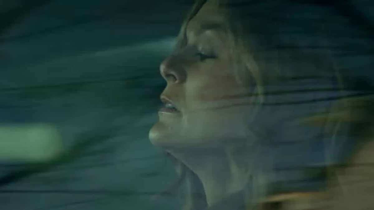 Ψέματα: Η Έλενα μένει μόνη της και οι επιλογές της την οδηγούν σε...